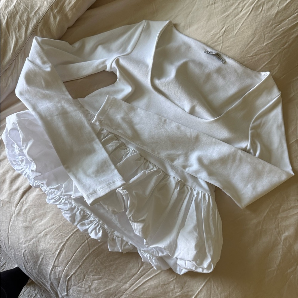 Zara White Long Sleeve Top Never Worn
